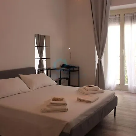 P R A T I Cozy Urban Escape *