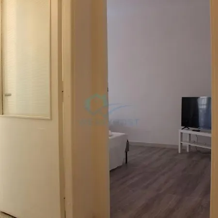 P R A T I Cozy Urban Escape Apartman Róma